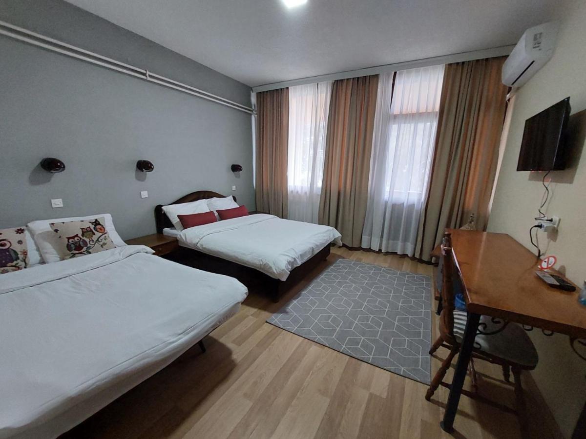 Lakeview Hotel And Resort Otesevo 外观 照片